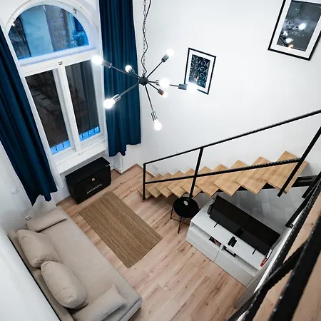 Apartment Downtown Double Deluxe With Joint Kitchen *