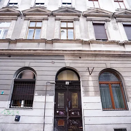 Downtown Double Deluxe With Joint Kitchen * Budapest